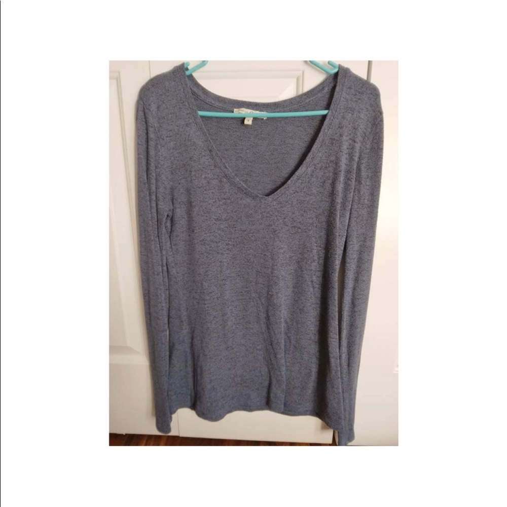 Lg long sleeve shirt